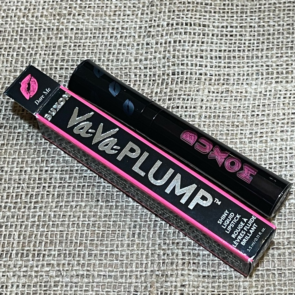 ☀️3/$25 Buxom plumping lipstick